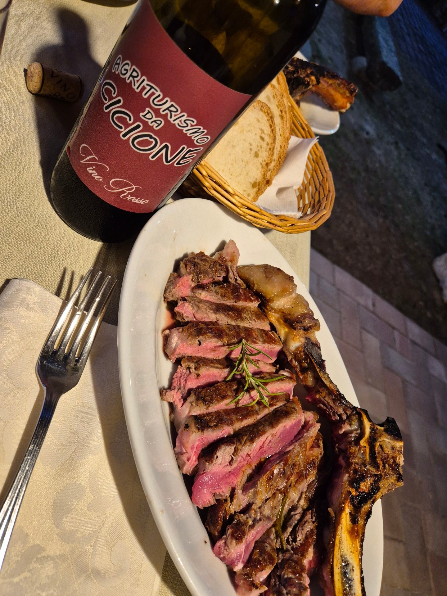 Tagliata di manzo con vino Da Cicione
