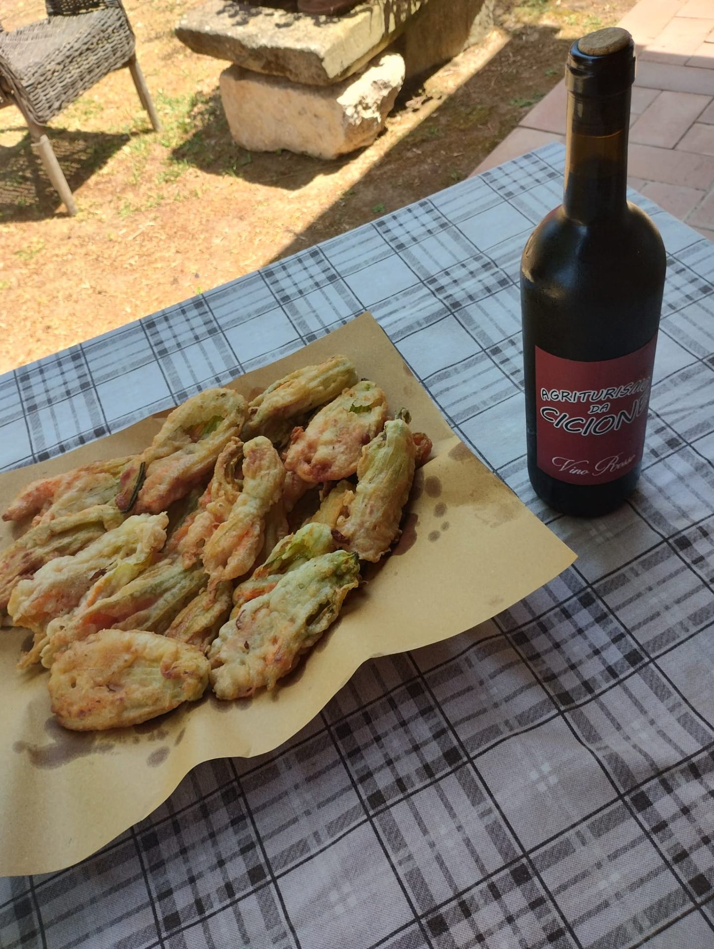 Fiori di zucca fritti con vino Da Cicione