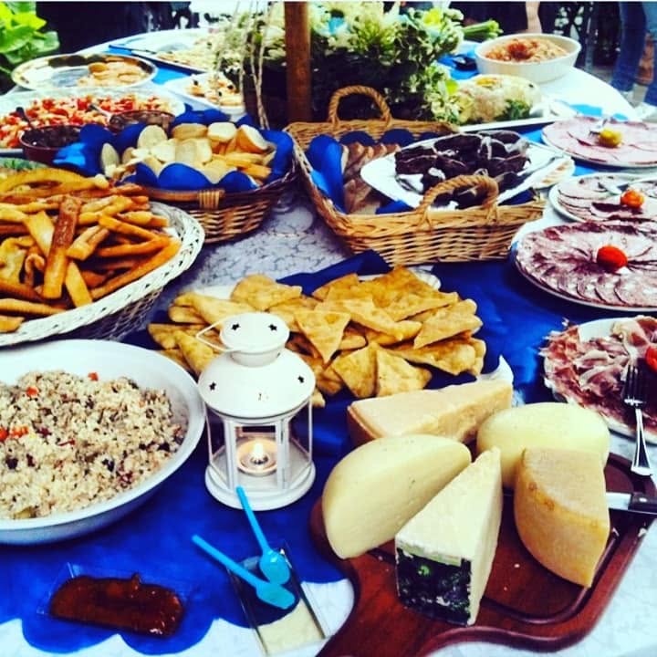 Buffet con antipasti